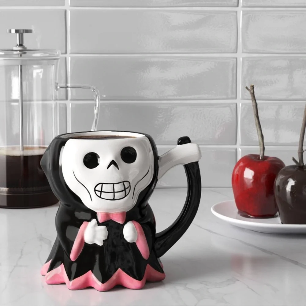 Hyde & Eek Boutique grim reaper mug